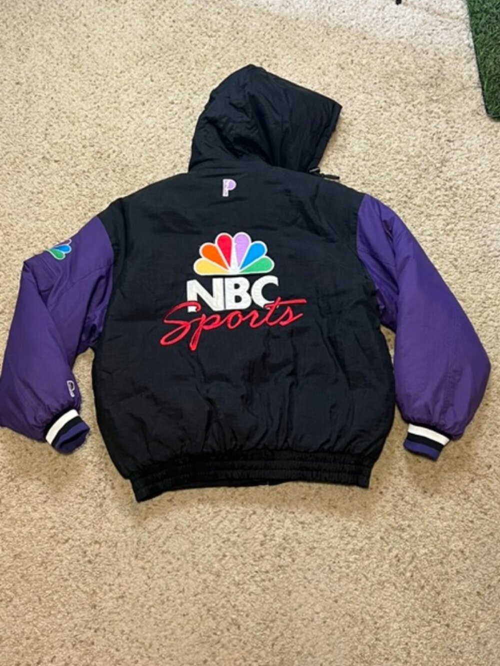 NBC Sports Vintage Pro Player Reversible Puffer Jacket Size Large Brand New NWT
